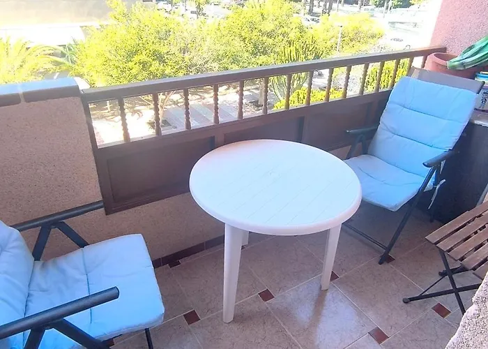 公寓 Cristianos 2bdr Near The Wifi 洛斯克里斯蒂亚诺斯